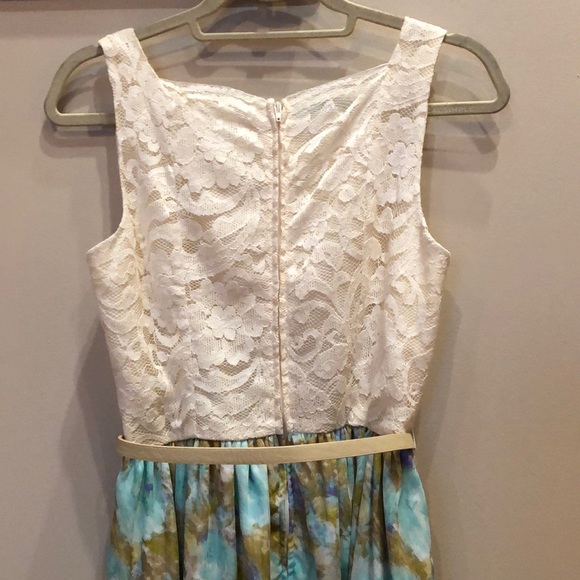 Spring Dress - Picture 6 of 8